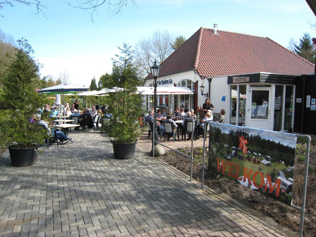 Vakantiepark De Bronzen Eik Sellingen エクステリア 写真
