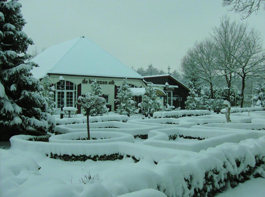 Vakantiepark De Bronzen Eik Sellingen エクステリア 写真